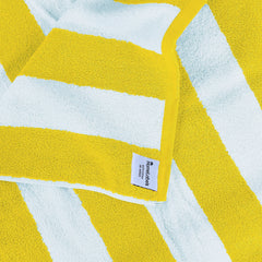 HomeLabels Luxury Premium Quality Cabana Beach Towels – Pack of 4 Cabana Stripe Pool Towels (30 x 60 Inches) Multi Purpose Towels with High Absorbency, Yellow